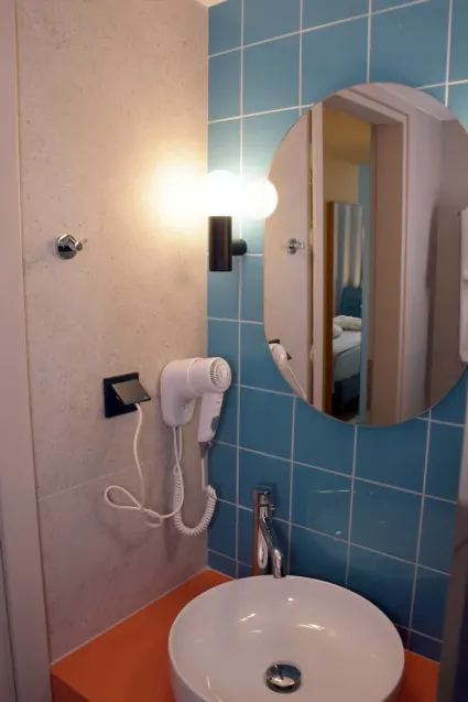 arethusa-hotel_athens-greece_acropollis-view_double-room_17_original_resize