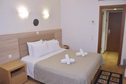 arethusa-hotel_athens-greece_double-twin-room_01_original