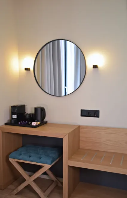 arethusa-hotel_athens-greece_double-with-balcony-room_04_original_copy_1