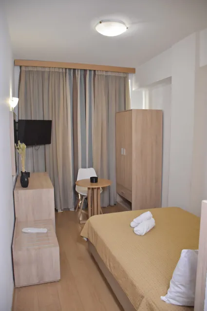 arethusa-hotel_athens-greece_single-room_01_original