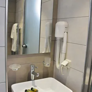 arethusa-hotel_athens-greece_single-room_07_original