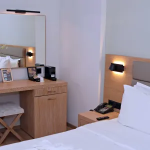 arethusa-hotel_athens-greece_acropollis-view_double-room_20_original_resize